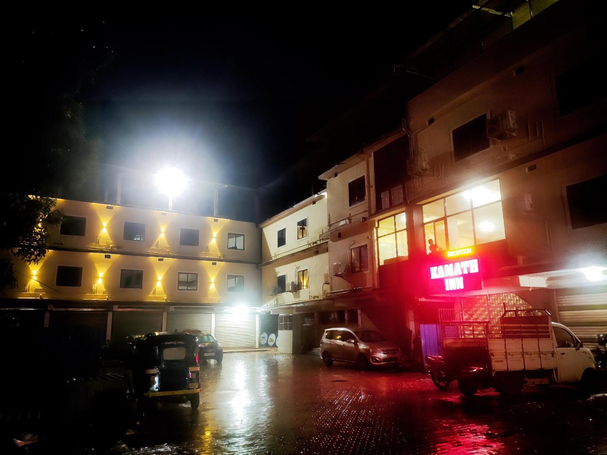 Kamath Inn Māvalli Exterior foto